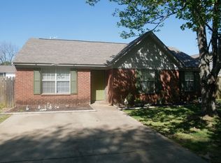7035 Village Ln, Olive Branch, MS 38654