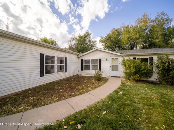 48 Goldfield Ct, Parachute, CO 81635