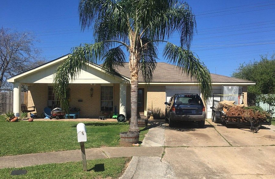 1st image of 8707 Kirkmont Dr