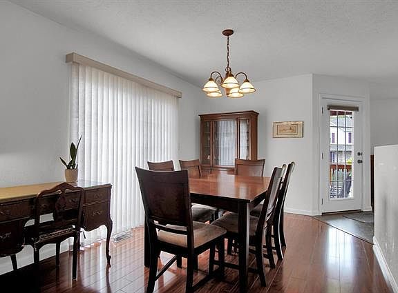 5th image of 2 Ashworth Ct