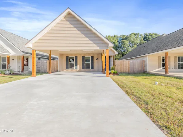 214 Camerons Cove Dr, Carencro, LA 70520