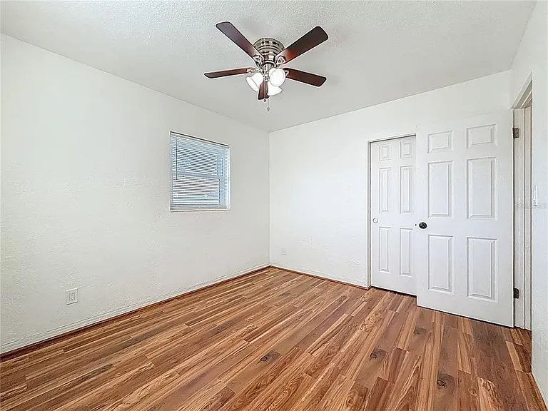 396 Lewis Blvd SE — Photo 9