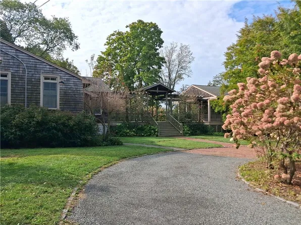 159 Longfellow Rd, Jamestown, RI 02835