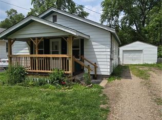 2582 E Geddes Ave, Decatur, IL 62526