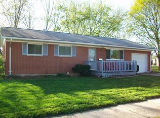 1180 Meadowlane Dr, Troy, OH 45373