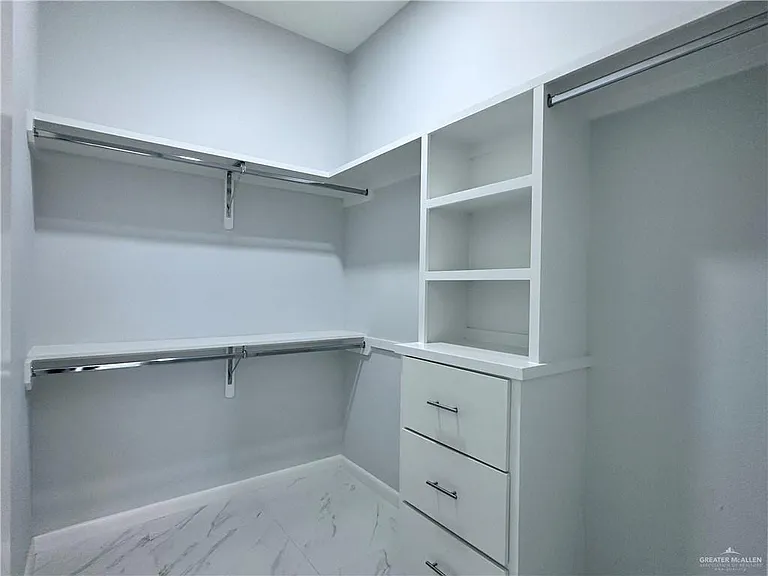 1905 Sunset Dr — Photo 17