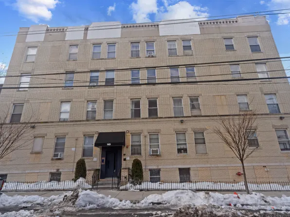 149 Grant Avenue image 1 of 19