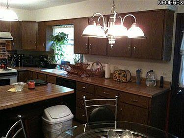 4th image of 6032 Applecrest Ct