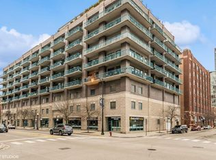 910 W Madison St #401, Chicago, IL 60607