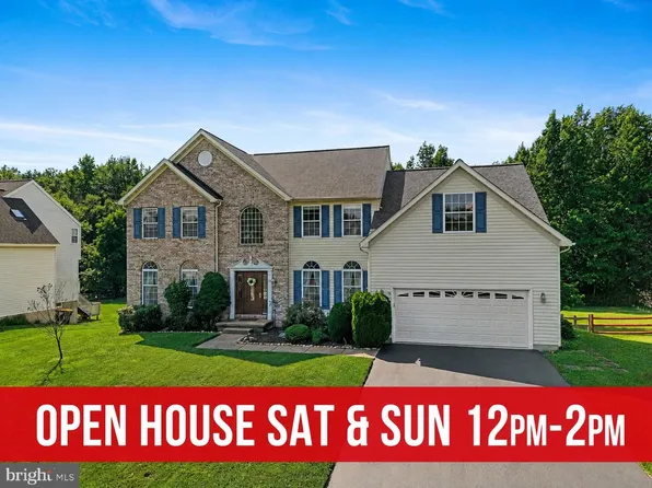 27 Whirlaway Dr, Bear, DE 19701