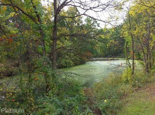 Silverton Dr, Whitmore Lake, MI 48189