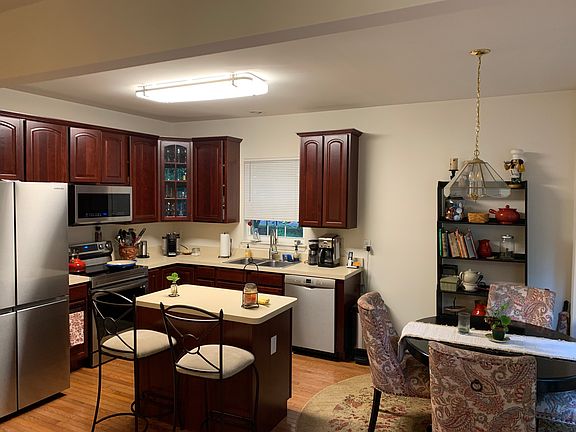 Kitchen with Breakfast nook