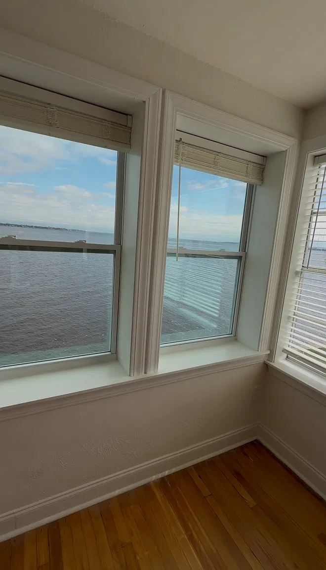 1 bed, 900 sqft, $1,649 — Photo 2