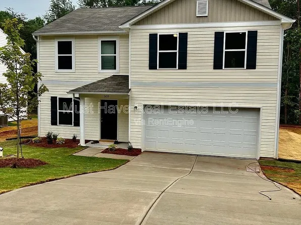 1459 Cannan Mountain Dr, Newton, NC 28658