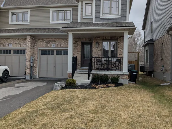 11 Shipley Ave, Collingwood, ON L9Y 5M7