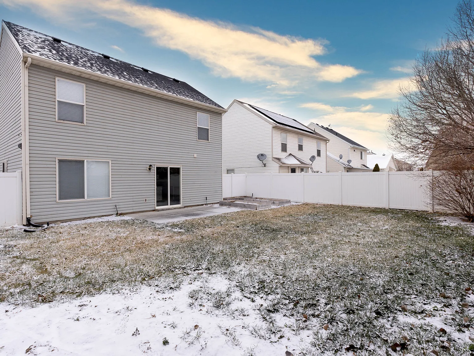 33 N Cameron St — Photo 3