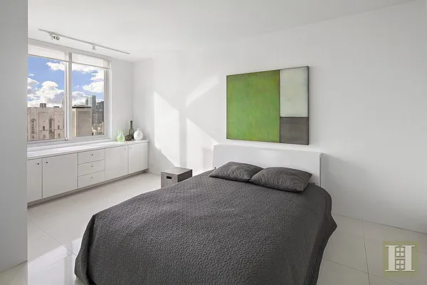 Rented by Halstead Real Estate | media 5