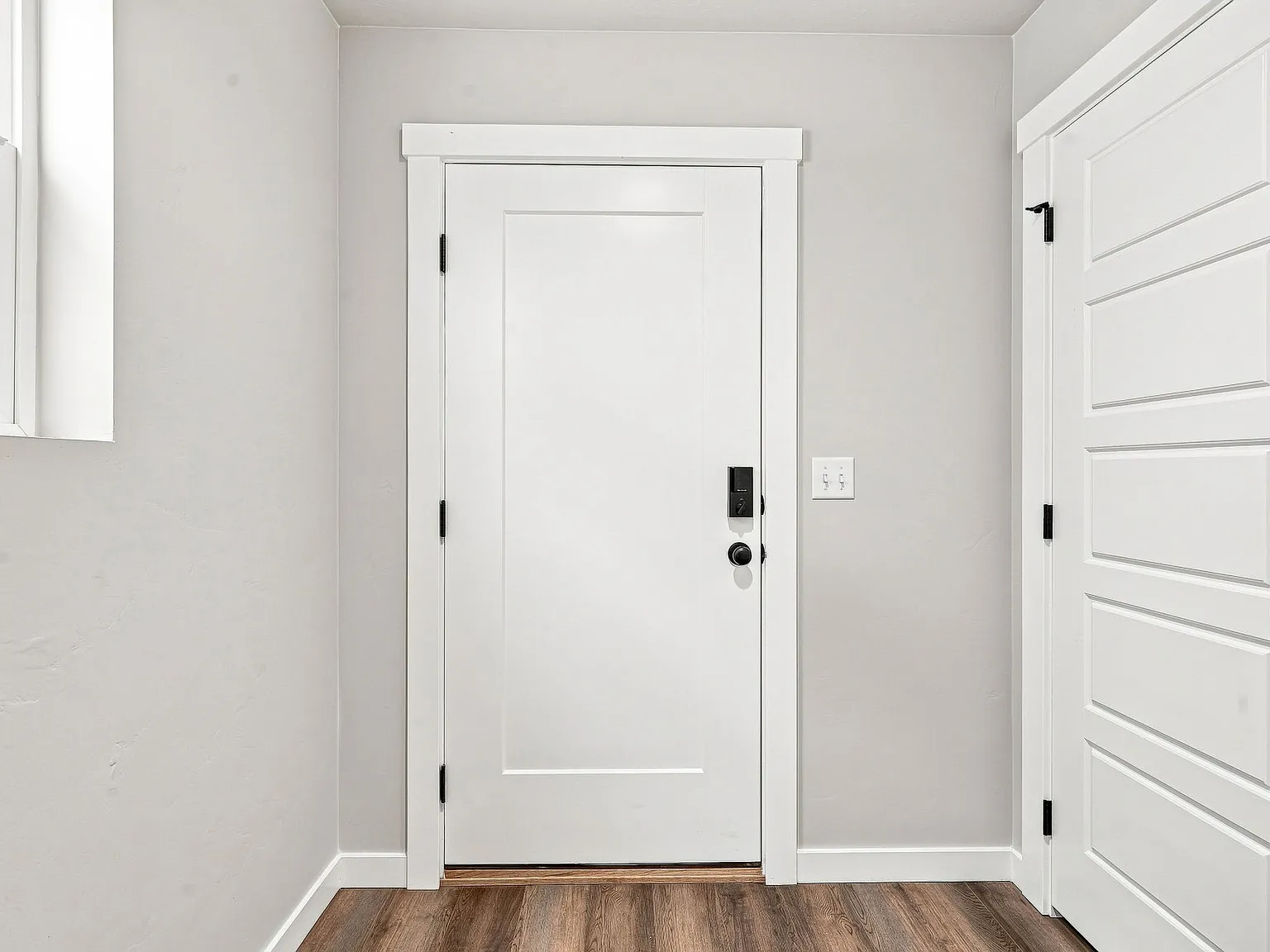 3 bed, 2.5 bath, 1675 sqft, $2,775 — Photo 3