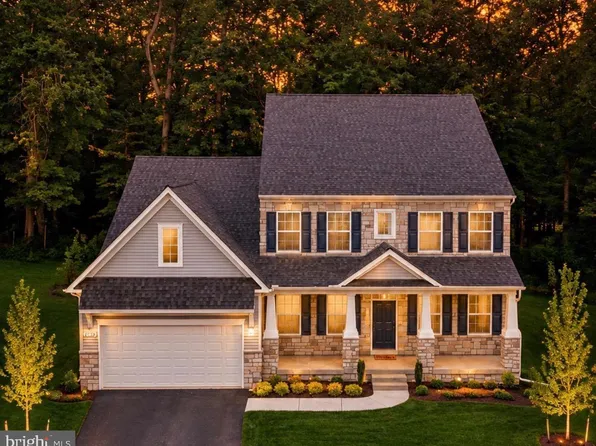 1823 Colt Ln, Frederick, MD 21702