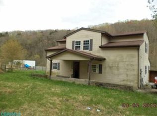 11370 State Route 374, Rockbridge, OH 43149
