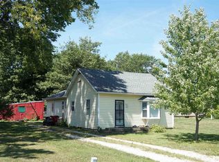 210 N Knox St, Elmwood, IL