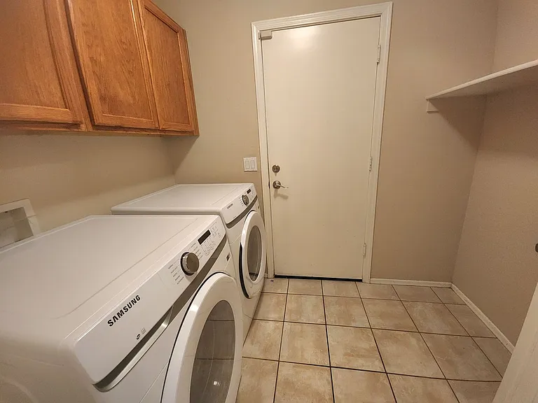 5511 S 15th Way — Photo 26