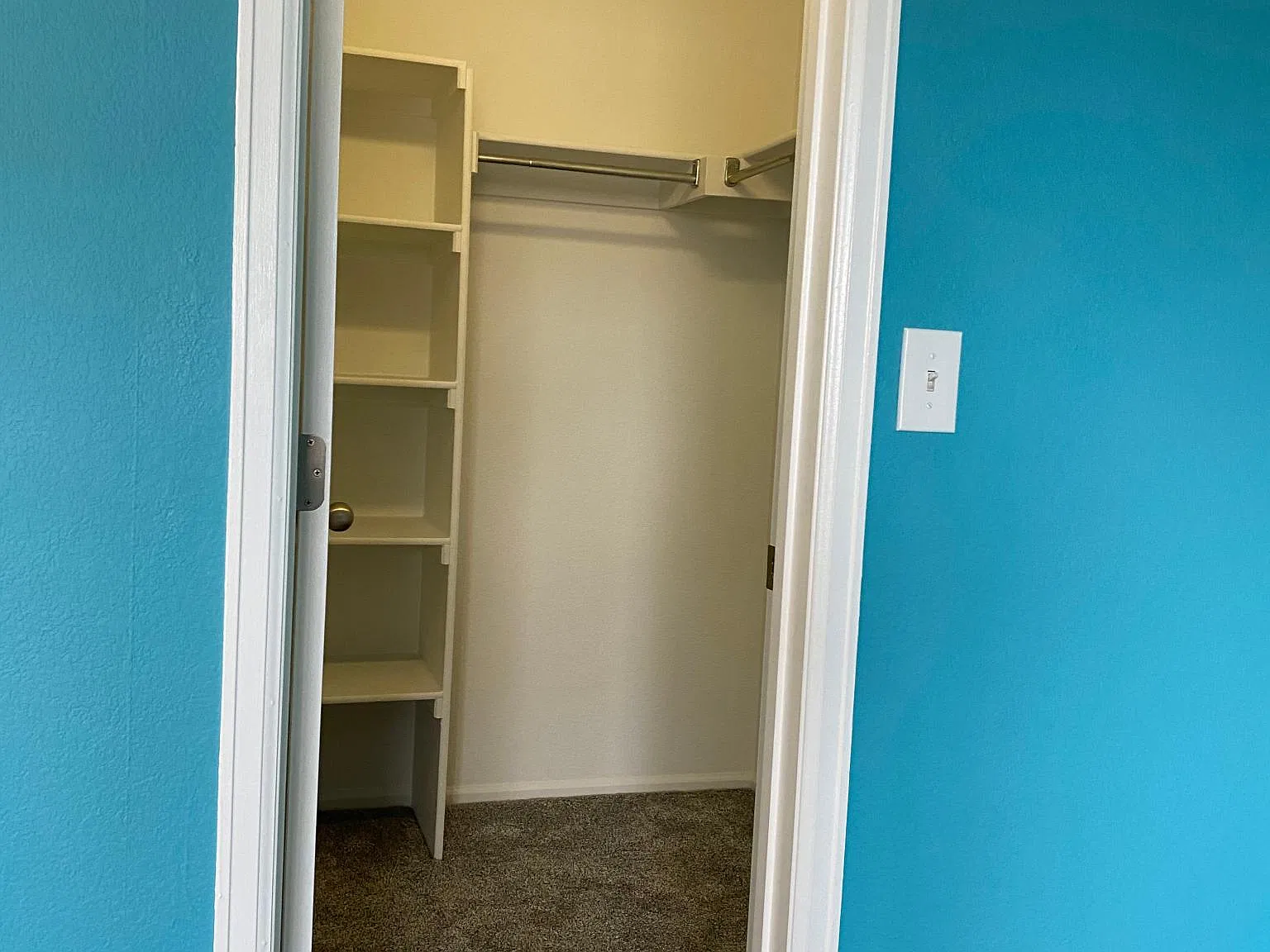 2 bed, 1230 sqft, $2,100 — Photo 4
