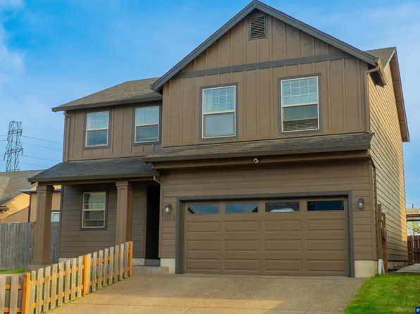 3152 NE Lily Ln, McMinnville, OR 97128