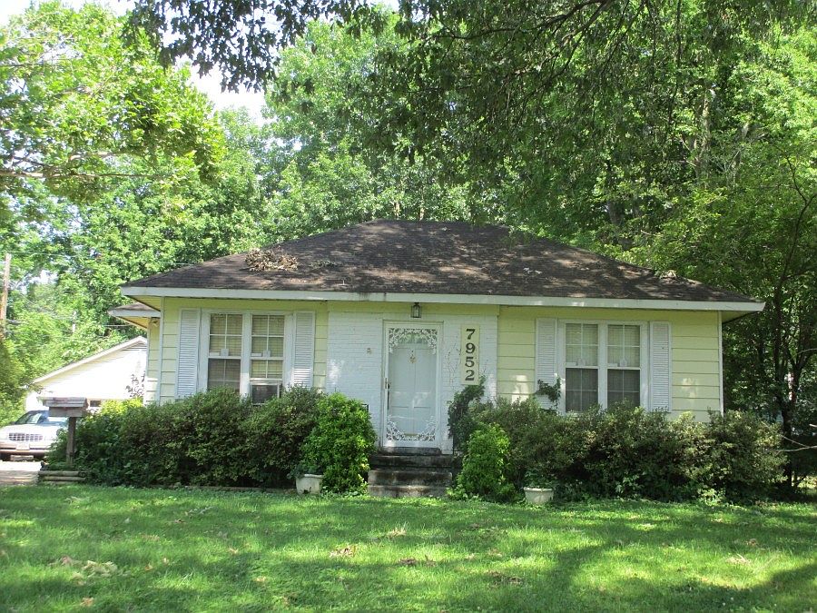 1st image of 7952 Pryor Pl