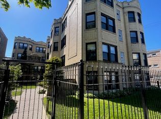 5542 N Artesian Ave APT 2A, Chicago, IL 60625