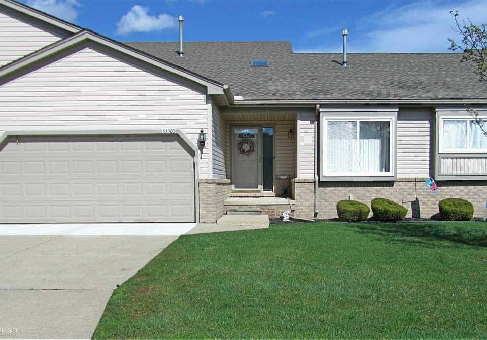 1st image of 53300 Pineridge Dr