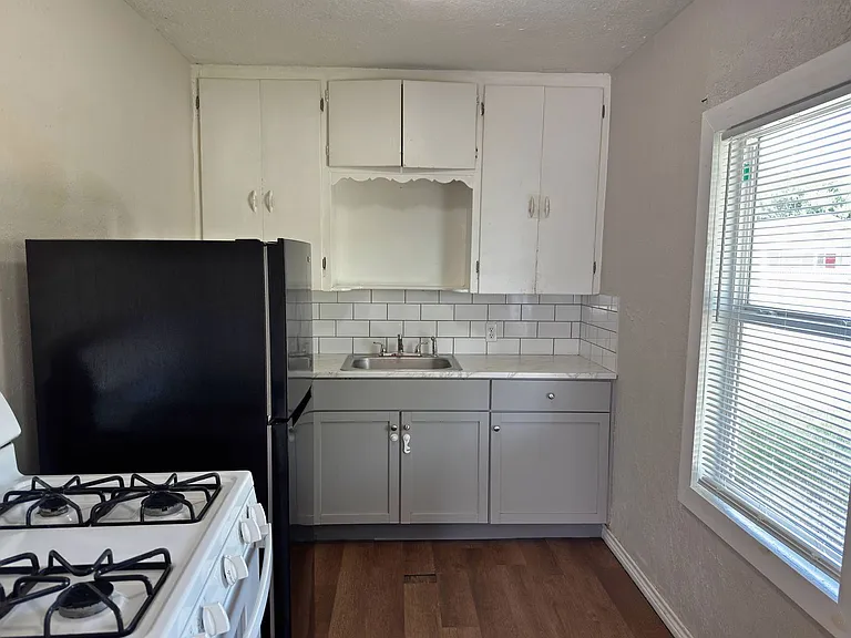 1401 Fillmore St — Photo 4