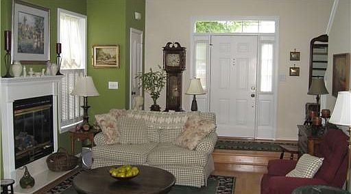 5th image of 1727 Woodmill St