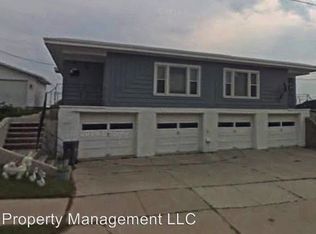 411 N 5th St, Manitowoc, WI 54220