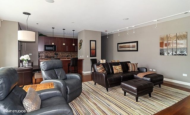 1st image of 8 E Randolph St Unit 1608