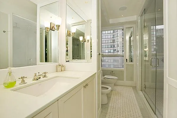 Sold by Modlin Group | media 9