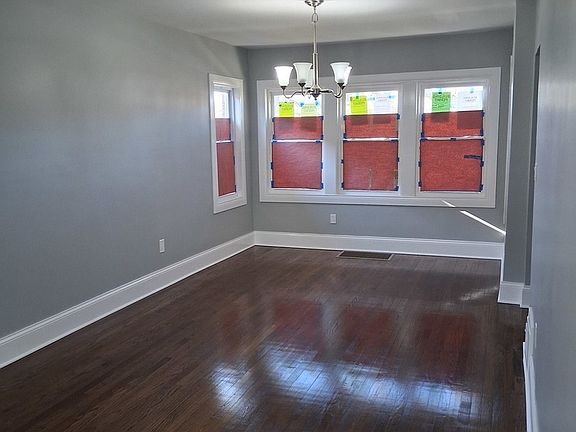 2nd image of 2105 S 7th Ave