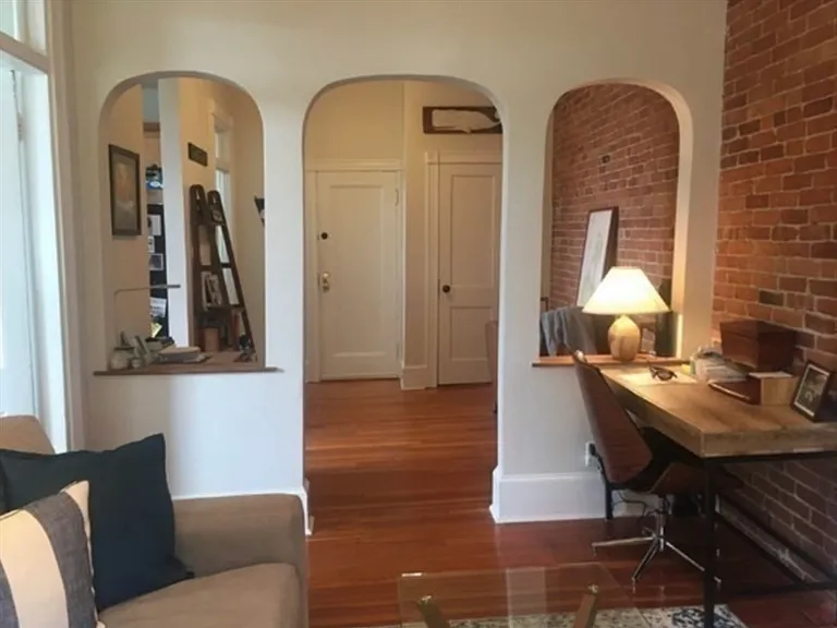 554 E 4th St #6 — Photo 6
