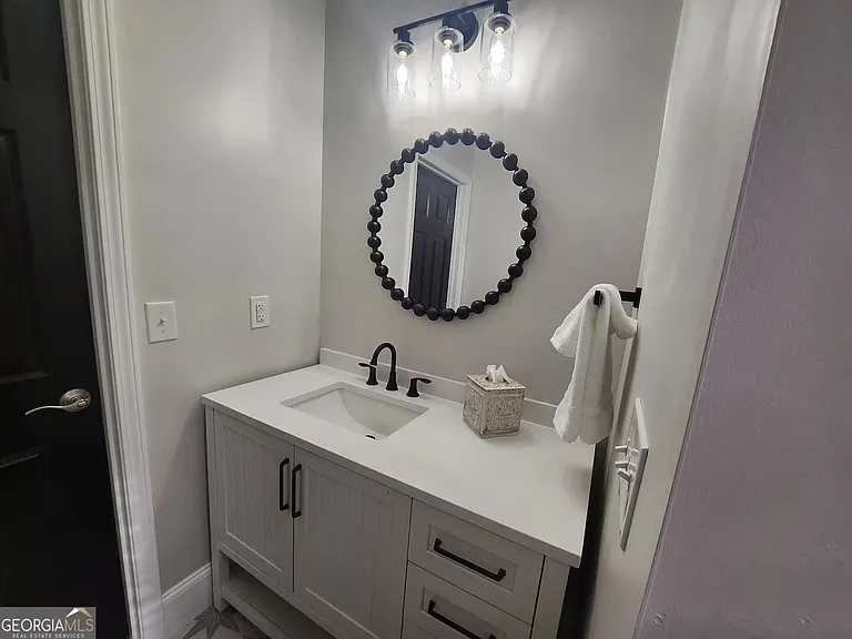6765 Virlyn B Smith Rd — Photo 30