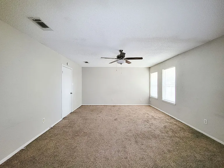 18402 Tall Cypress Dr — Photo 16