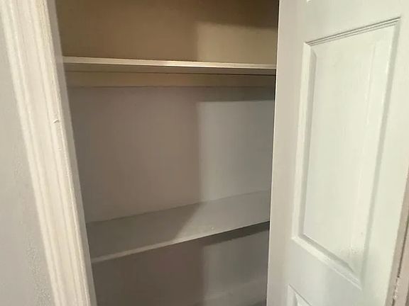 3rd image of 125 Saint Pauls Ave #5