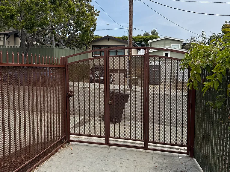 653 Pier Ave #3 — Photo 47