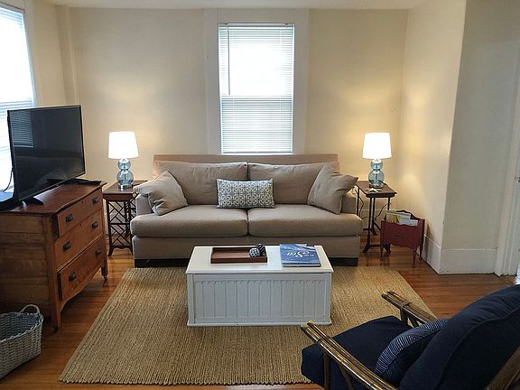 4th image of 3 Smith Street Ct