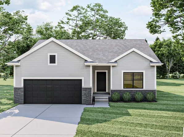 12203 S 111th Ave, Papillion, NE 68046