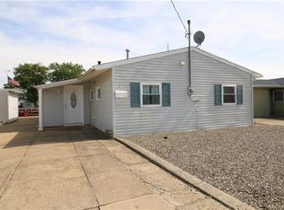 9 Lake Huron Dr, Little Egg Harbor, NJ