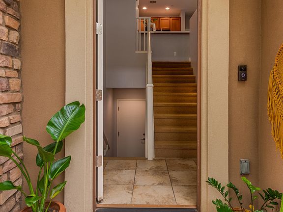 4th image of 5550 N 16th St APT 118