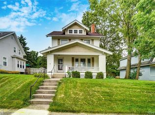 1208 N Lowry Ave, Springfield, OH 45504