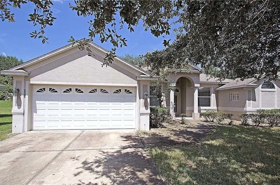 1st image of 223 Compass Rose Dr
