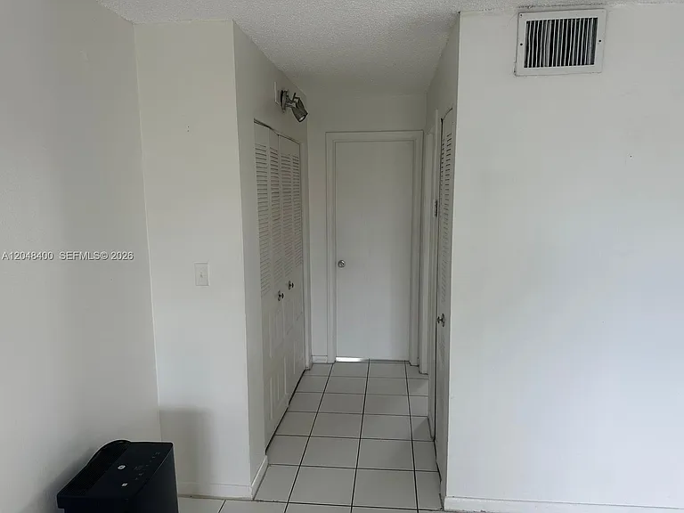 500 NE 2nd St #408 — Photo 7
