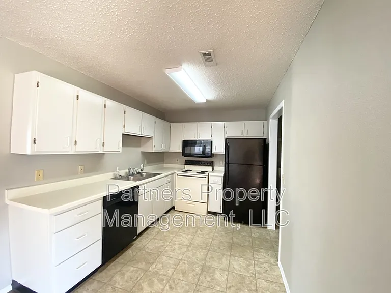 1659 N Dawn Dr #1 — Photo 6